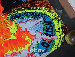 1970 Rege Rising SATANAS Pro Arts Black Light Poster Demon Devil Fire 42x28
