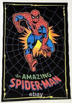 1975 Amazing Spider-man Marvel Day-glo Blacklight Poster Comic Book Superhero