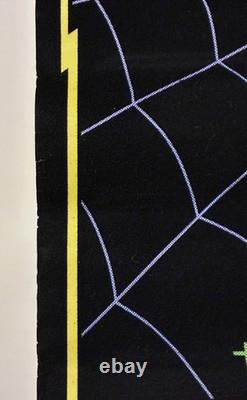 1975 Amazing Spider-man Marvel Day-glo Blacklight Poster Comic Book Superhero