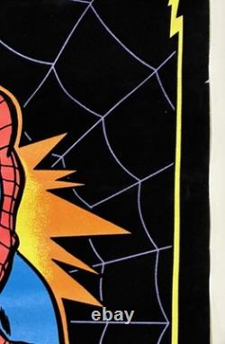 1975 Amazing Spider-man Marvel Day-glo Blacklight Poster Comic Book Superhero