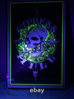 1995 CYPRESS HILL SMOKING 866 FLOCKED BLACK LIGHT 35 x 23 PHUNCKY PHEEL POSTER