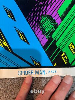1996 VINTAGE SPIDER-MAN VELVET BLACKLIGHT POSTER Marvel #403 RARE 23 x 35