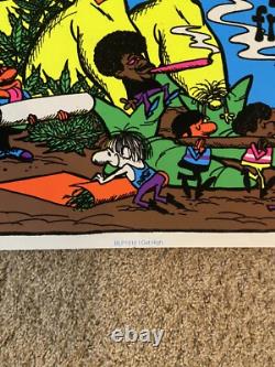 4 Alice In Wonderland Blacklight Flocked Poster And 2 Other Blacklight Posters