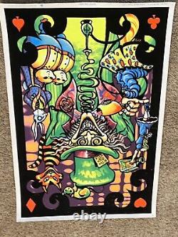 4 Alice In Wonderland Blacklight Flocked Poster And 2 Other Blacklight Posters