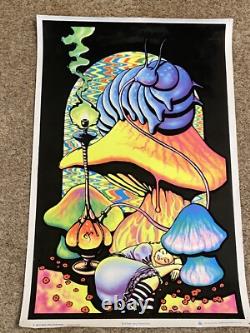 4 Alice In Wonderland Blacklight Flocked Poster And 2 Other Blacklight Posters