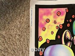 4 Alice In Wonderland Blacklight Flocked Poster And 2 Other Blacklight Posters