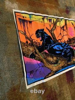 BLACK LIGHT POSTER JUNGLE CAT #136 1973, Funky Enterprises 35 X 23