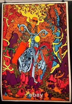CAPTAIN AMERICA 1970 VINTAGE MOTORCYCLE HEADSHOP BLACKLIGHT POSTER By Jo Roberts