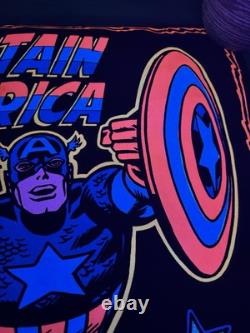 Captain America BLACKLIGHT POSTER 32 Rare NOS Vtg 70s Flocked John Romita 1975