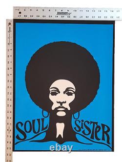 DetRetro313 RARE 1969 SOUL SISTER #10 BLACKLIGHT POSTER 17 X 21 1/2