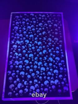 Fashion Victim 1988 SKULLS-A-GLOW #914 Blacklight Pop Art Skulls Poster Unframed