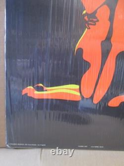 Flaming Love Vintage embrace black light Poster 1970's make love not war 20278