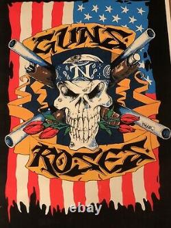 GUNS N' ROSES 1993 Vintage Black light Felt Velvet Poster Skull N' Roses Flag