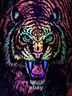 Jungle Cat Blacklight Poster 1970's Western Graphics Corporation 32 x 21.5 NOS