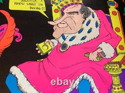 KING RICHARD NIXON 1970 VINTAGE BLACKLIGHT POSTER By WESPAC -NICE! W-157