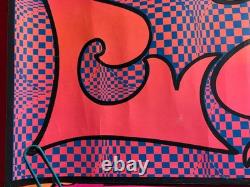LIVE A LIFE OF LOVE VINTAGE 1970's HIPPIE HEADSHOP BLACKLIGHT POSTER -NICE
