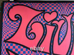 LIVE A LIFE OF LOVE VINTAGE 1970's HIPPIE HEADSHOP BLACKLIGHT POSTER -READ