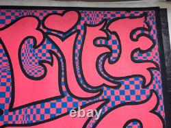 LIVE A LIFE OF LOVE VINTAGE 1970's HIPPIE HEADSHOP BLACKLIGHT POSTER -READ