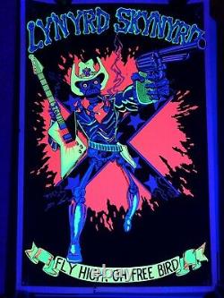 LYNYRD SKYNYRD 1980 Vintage Blacklight Felt Velvet Poster Fly High Oh Free Bird