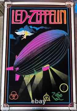 Led Zeppelin Zoso Funky flocked blacklight poster #943 vintage 1981 23x35 unused