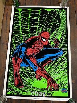 Marvel 1997 Funky Co Spider-Man Rare Blacklight Velvet Art 3D Clean Poster