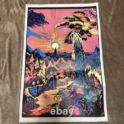 ORIGINAL 1970s Black Light Poster #244 Lost Horizons 35 x 23