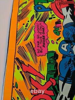 Original 1971 Marvel Captain America BEEYOK Black Light Poster Third Eye #4017