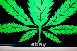 Original 1976 Marijuana Weed Leaf Felt Hippie Black Light Art Poster