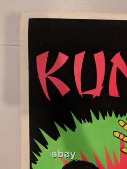 Original Bruce Lee Kung Fu Blacklight Poster Black Light 23 x 35 Flocked