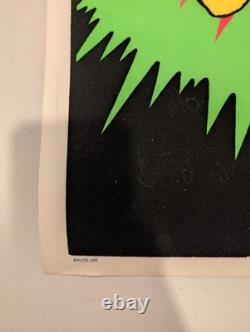 Original Bruce Lee Kung Fu Blacklight Poster Black Light 23 x 35 Flocked