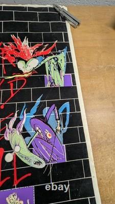 PINK FLOYD THE WALL Flocked Blacklight Poster 1994 Scorpio SCREAMIN HEADS #1652