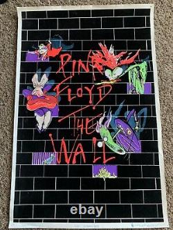 Pink Floyd (VINTAGE) The Wall Screamin' Heads Black Light Poster (1994)
