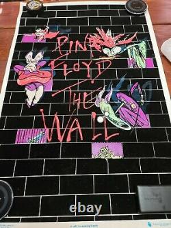 Pink Floyd VINTAGE The Wall Screamin Heads Black Light Poster 2001 Scorpio used