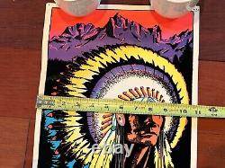 RARE 1974 VELVET BLACK LIGHT CHEIFTAIN INDIAN HEAD POSTER MONARCH PUB. 11x17