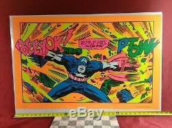 RARE Original 1971 Marvel Third Eye Black Light Poster Captain America