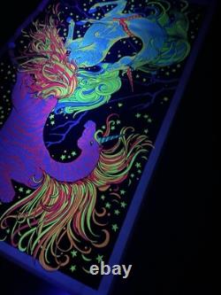 RARE Vintage 1972 Velva-Print Blacklight Poster Felt Velvet PP405 UNICORNS 35x23