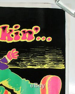 R. CRUMB Keep On Truckin' 1970's VINTAGE Blacklight Velvet POSTER Minty! HIPPIE