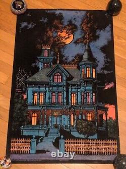 RaRe VinTagE OMINOUS MANSION VELVET BLACK LIGHT POSTER Victorian Haunted House