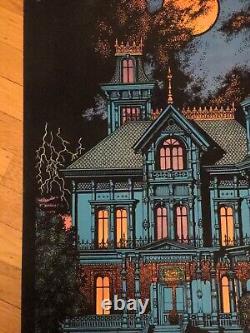 RaRe VinTagE OMINOUS MANSION VELVET BLACK LIGHT POSTER Victorian Haunted House