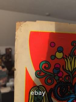 Rare 1968 Artko Studios Queen's Charisma Psychedelic Blacklight Poster Chess