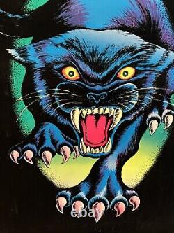Rare Vintage 1976 MIDNIGHT STALKER PANTHER BLACK LIGHT POSTER PP-478 VELVA PRINT