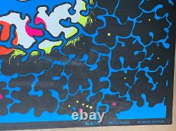 UNIVERSAL PEACE VINTAGE 1971 BLACKLIGHT HEADSHOP POSTER By WESPAC VISUAL W296