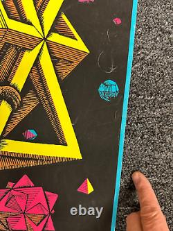 VINTAGE 1968 BLACKLIGHT Poster STARS By M. C. ESCHER 21x 26 Iguana Lizards