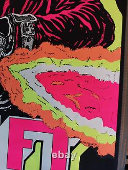 VINTAGE 1973 SHAFT BLACKLIGHT POSTER 22x34.5