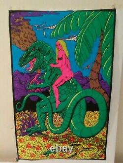 VINTAGE BLACKLIGHT POSTER (1972). 2024 PRE HISTORIA. Condition NEW