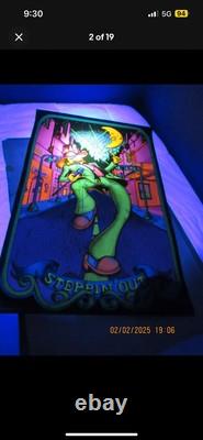 VTG Steppin' Out Original 1973 Blacklight Poster By Bill Hoorman Factory Sealed