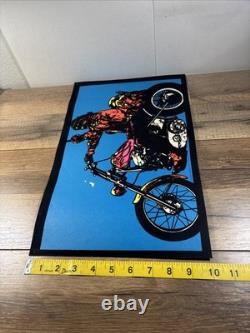 Vintage 1970 Pro Arts Hopper Finger Velvet Black Light Poster Original 16x10