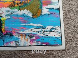 Vintage 1970s Vikings Return Original Black Light Poster 23 x 35 Very Rare