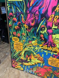 Vintage 1971 Marvel Third Eye Black light Small Hulk Poster
