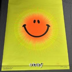 Vintage 1971 SMILE Sunburst BlackLight Poster Synthetic Trips McCully 27x21 NOS